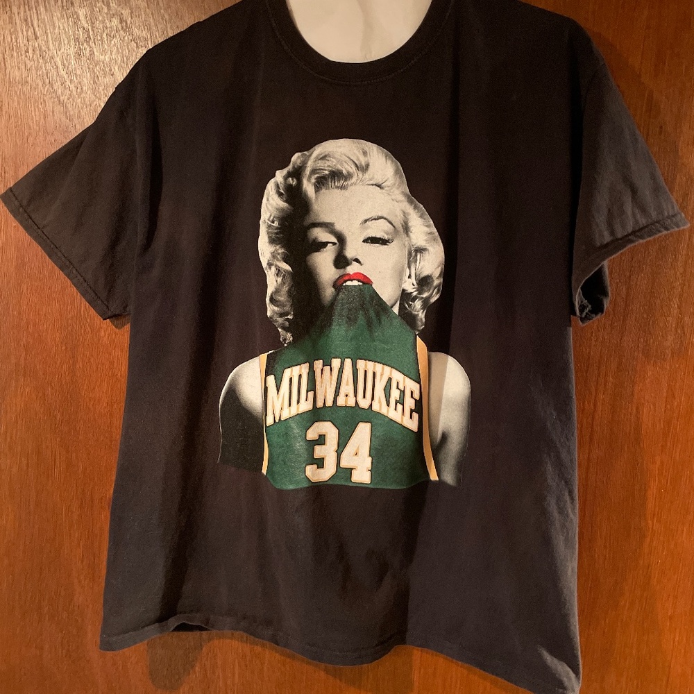 Bucks shirt